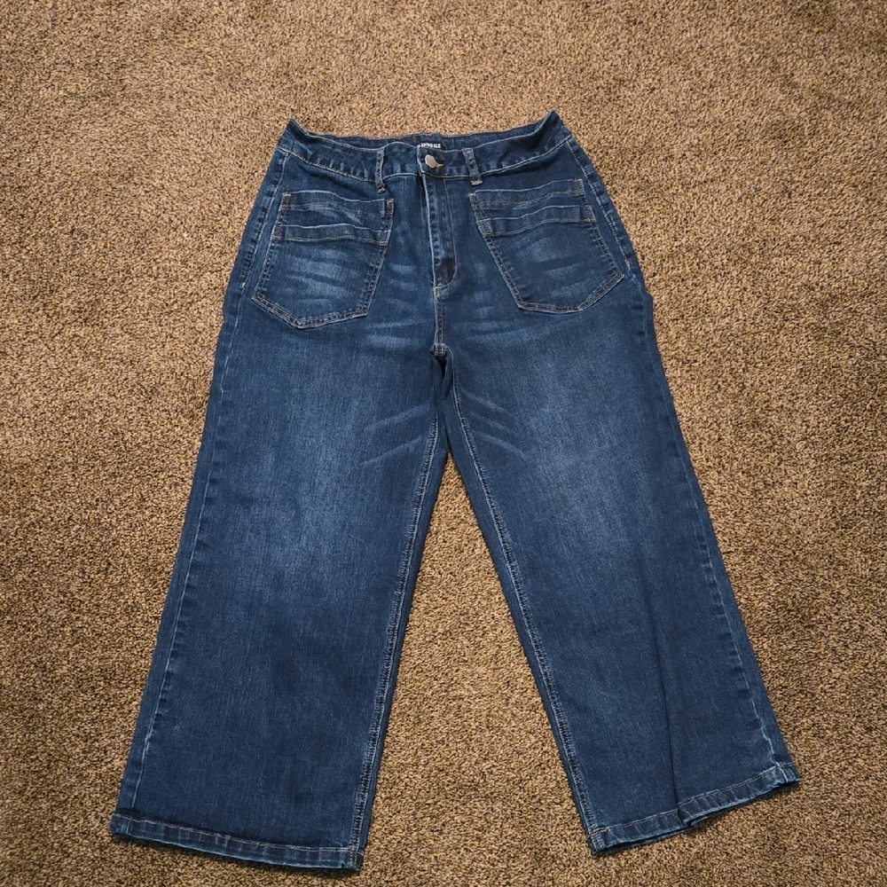 Wide Leg Dark Blue Denim Capri